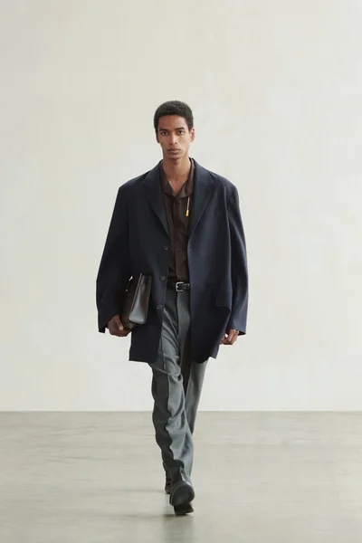 Look 13